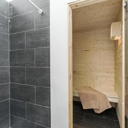 Vakantiehuis Cozy In With Sauna *